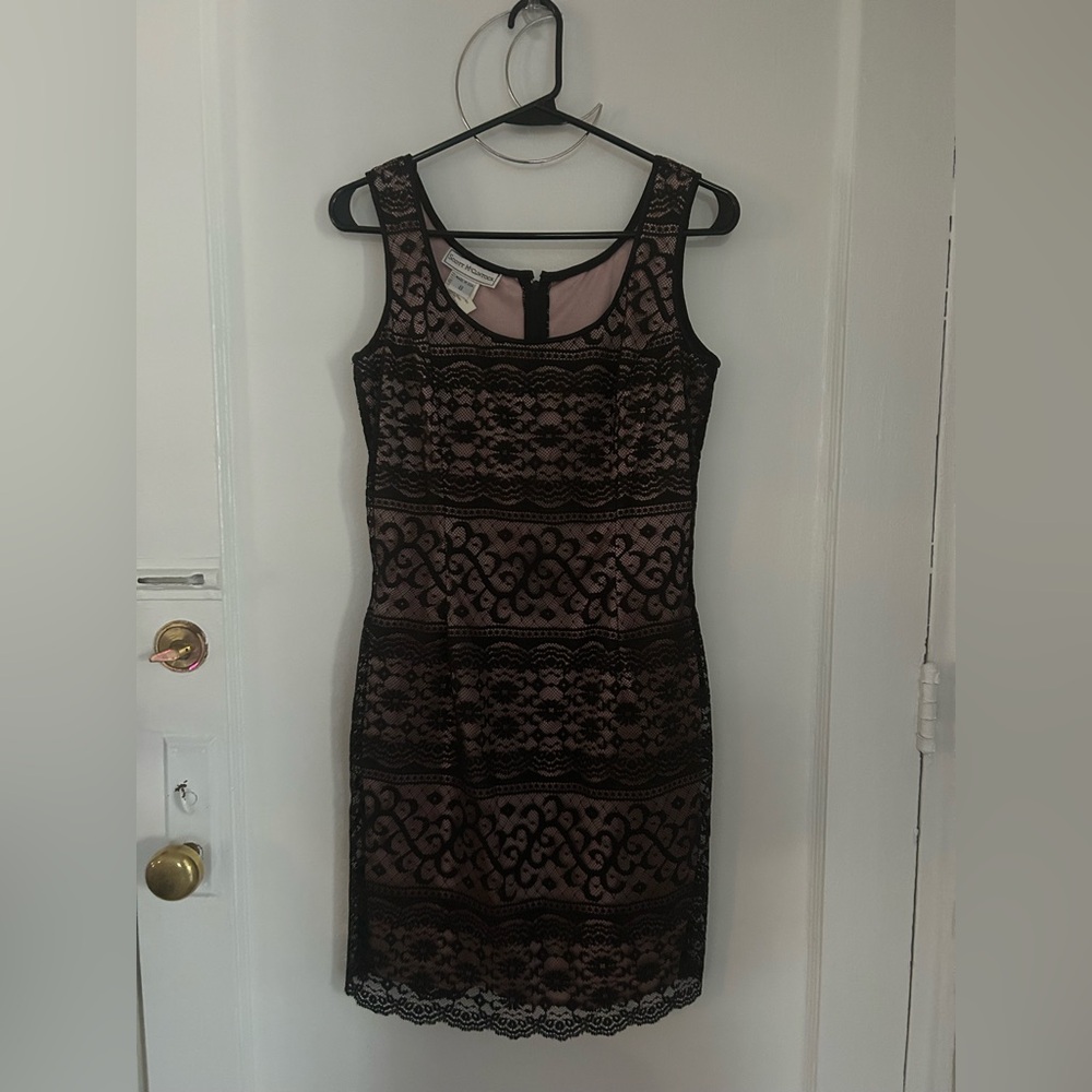 Scott McClintock Black and Cream Lace Midi Dress